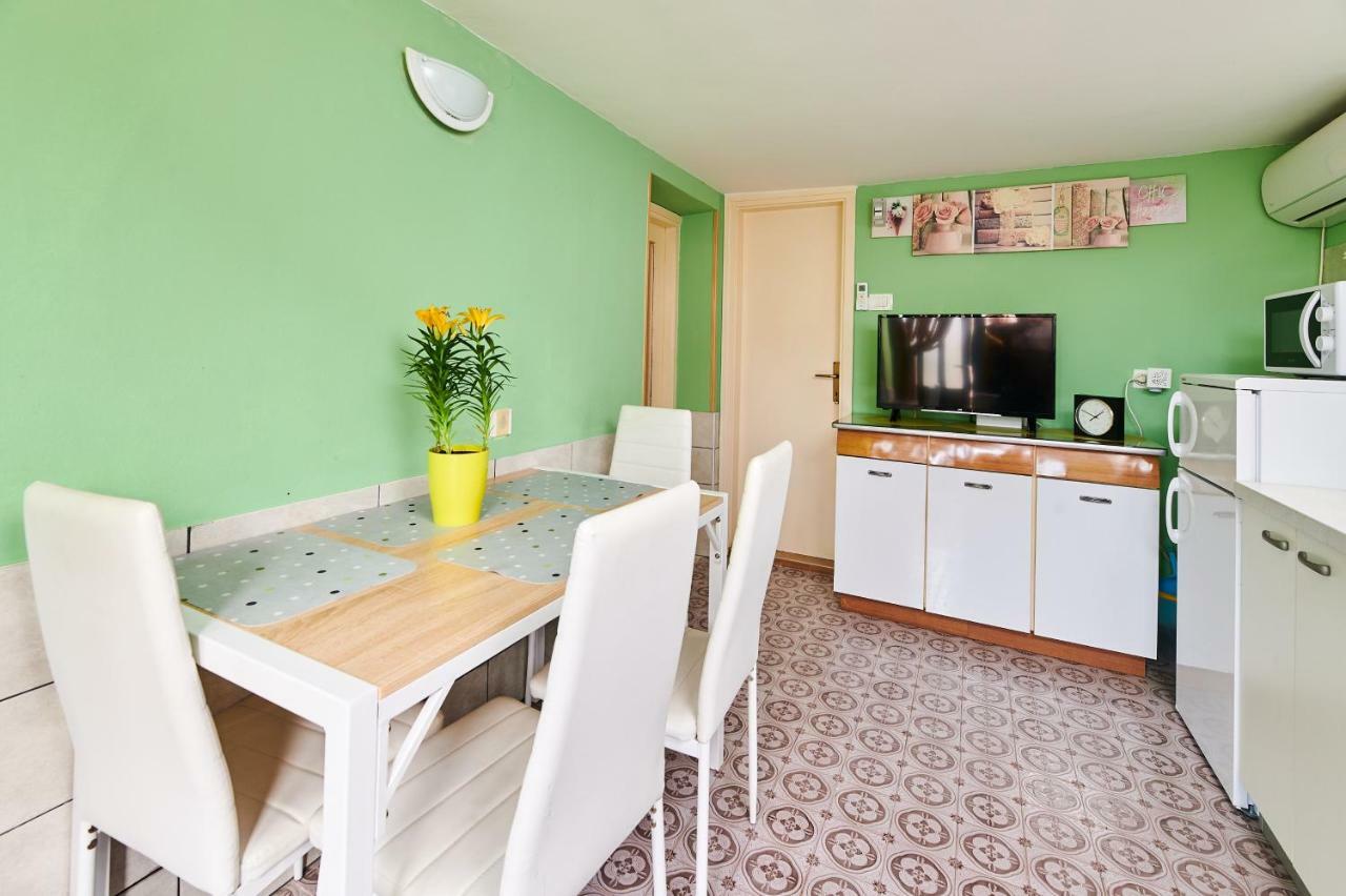 Apartment Ante Umag Extérieur photo